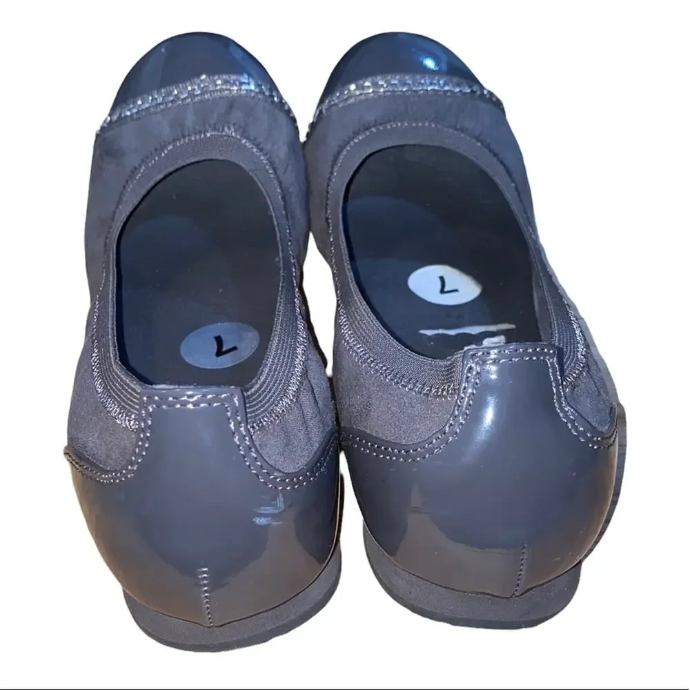 Seychelles Triangle Flats Size 7 Gray Cap Toe Ballet‎ Shoes Comfort Slip On